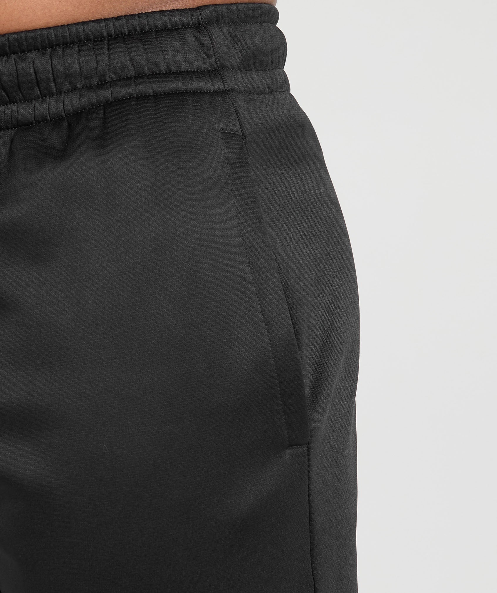 Training Shorts Slim Fit - Image 4