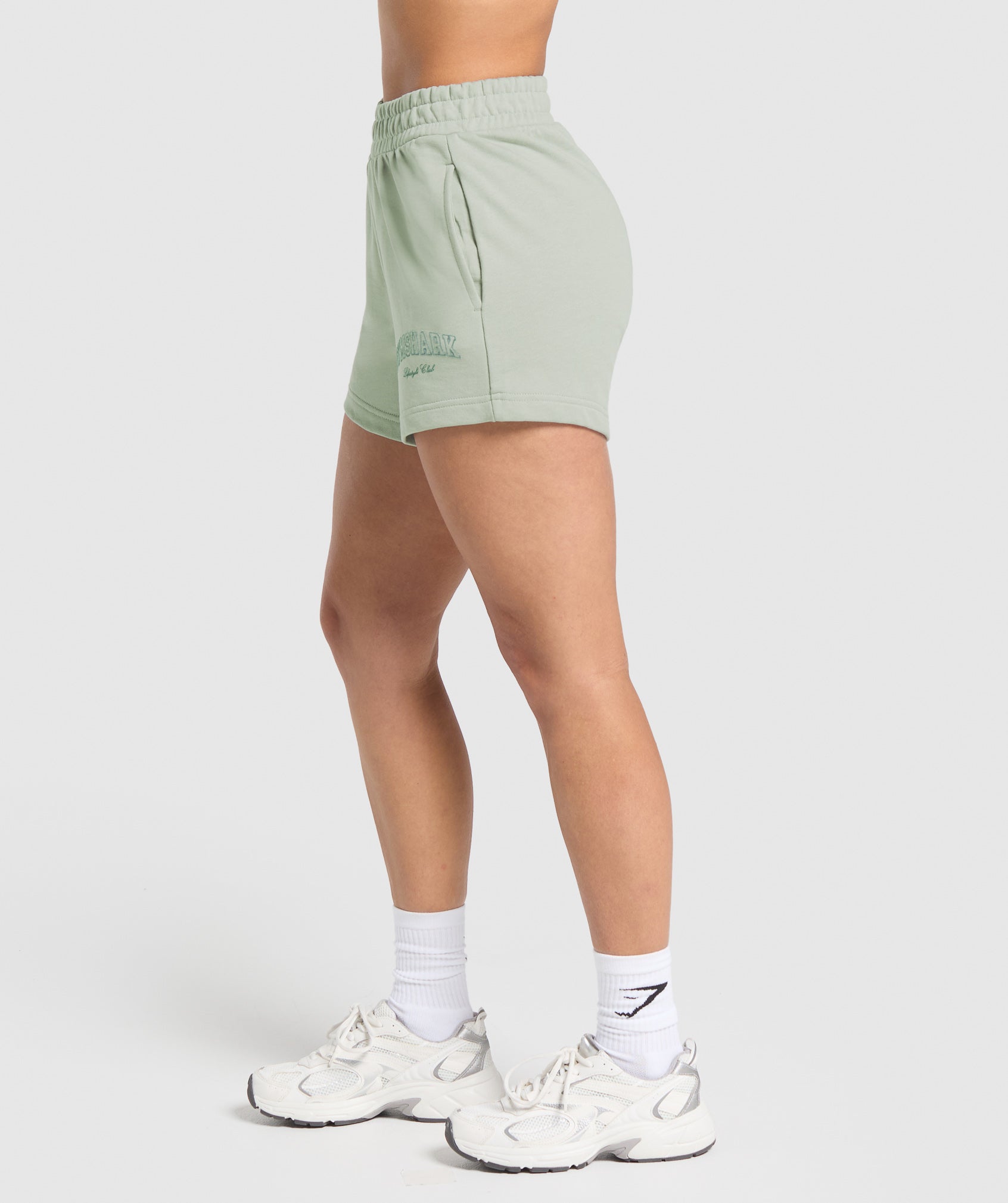 Campus Classics Graphic Sweat Shorts Regular Fit - Image 3