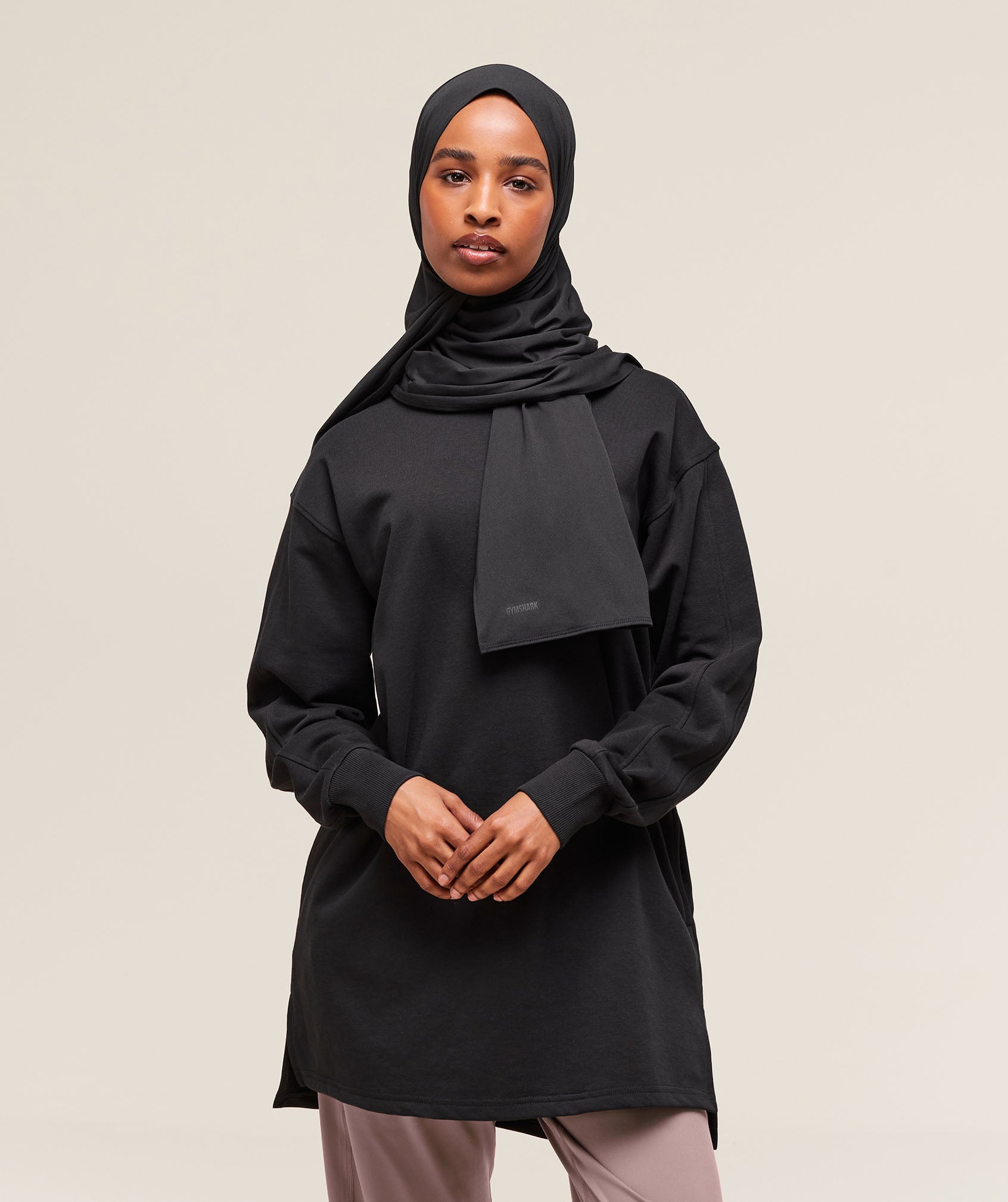 Covered Pullover Oversized Fit