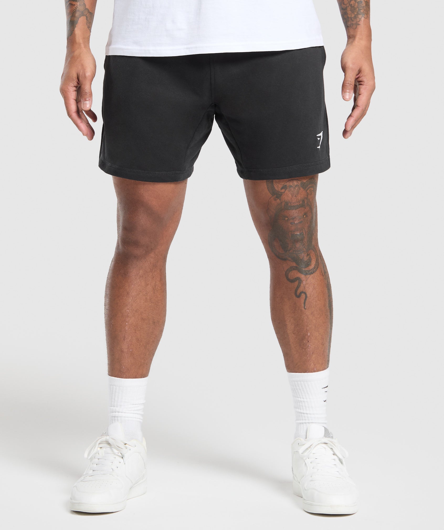 Crest Shorts Slim Fit