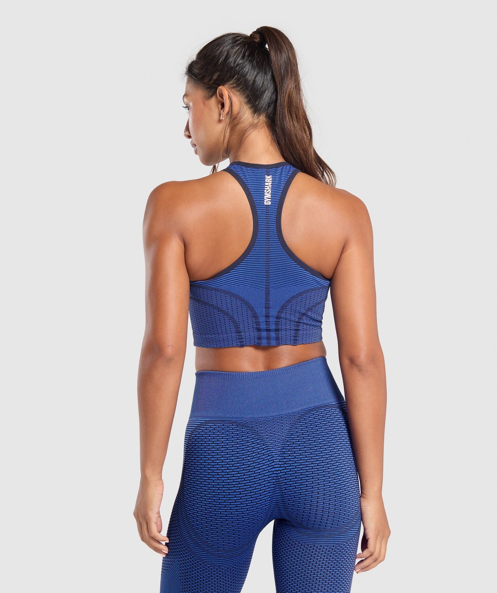 Alternative view of Sport Seamless Cropped Tank