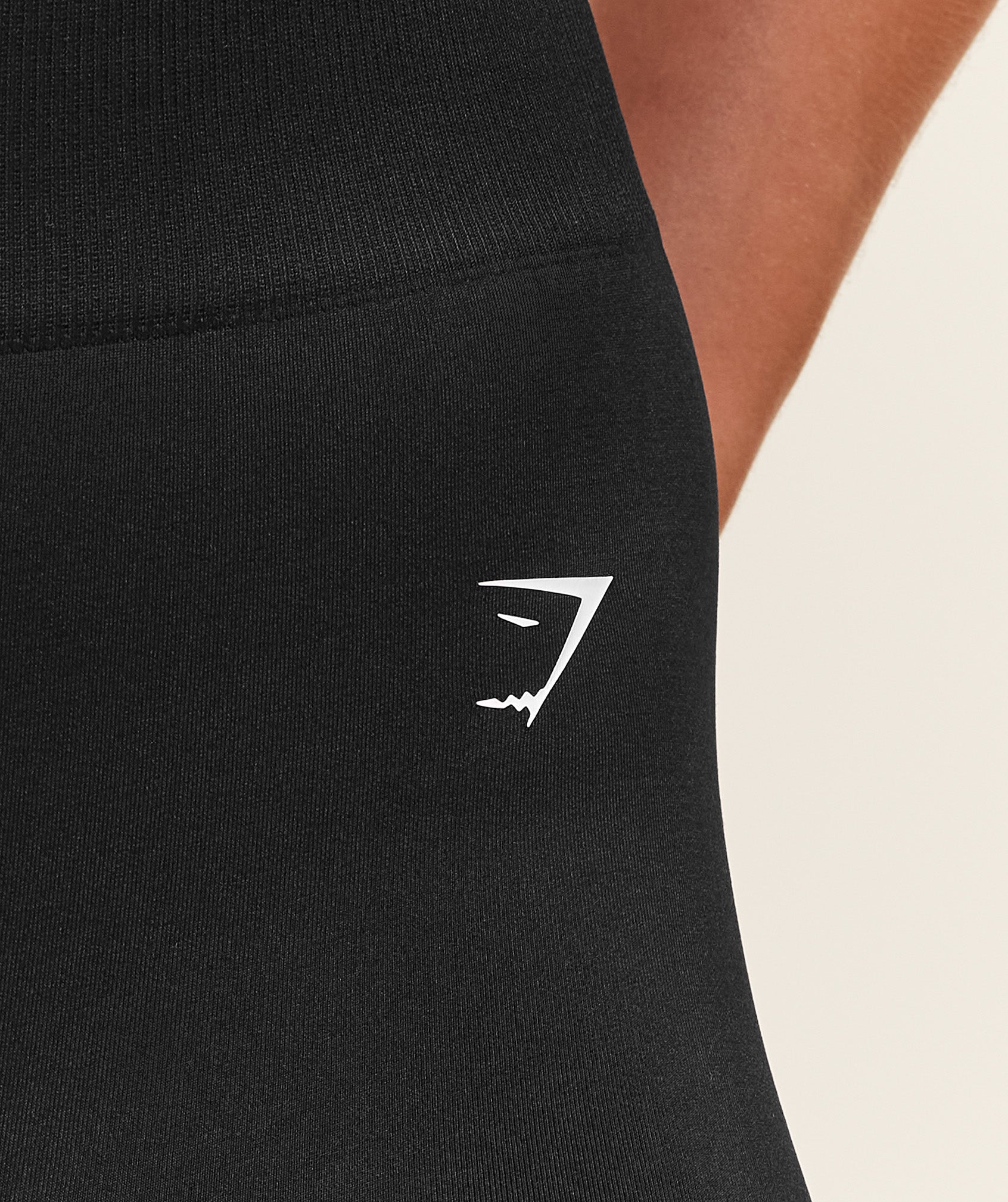 Everyday Seamless Flared Leggings Regular - Image 5