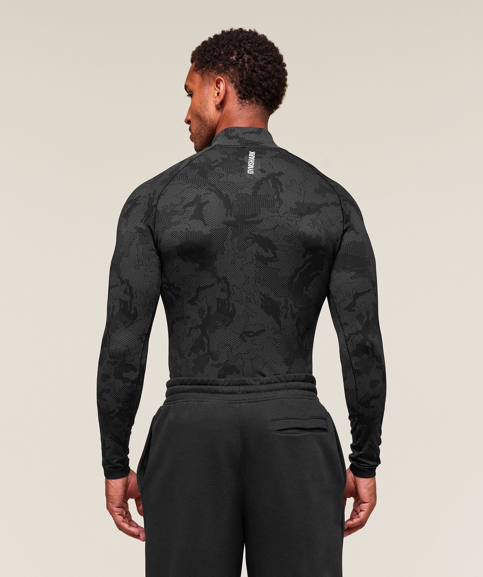 Alternative view of Geo Seamless 1/4 Zip Slim Fit