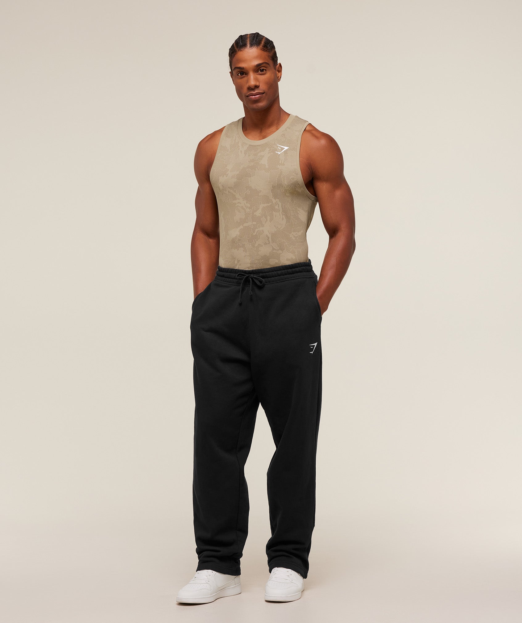 Geo Seamless Tank Slim Fit - Image 4