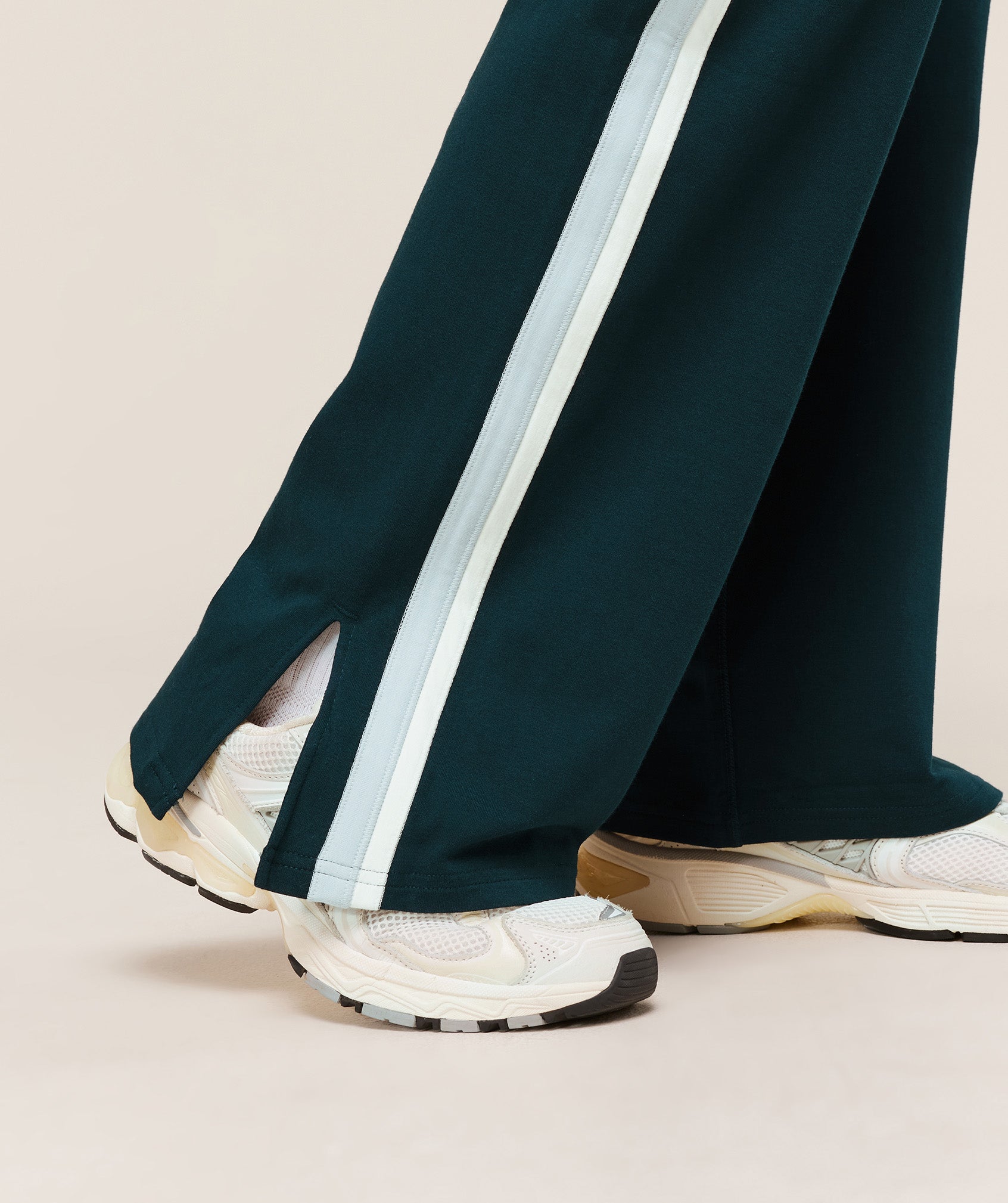 Piping Wide Leg Pant - Image 6