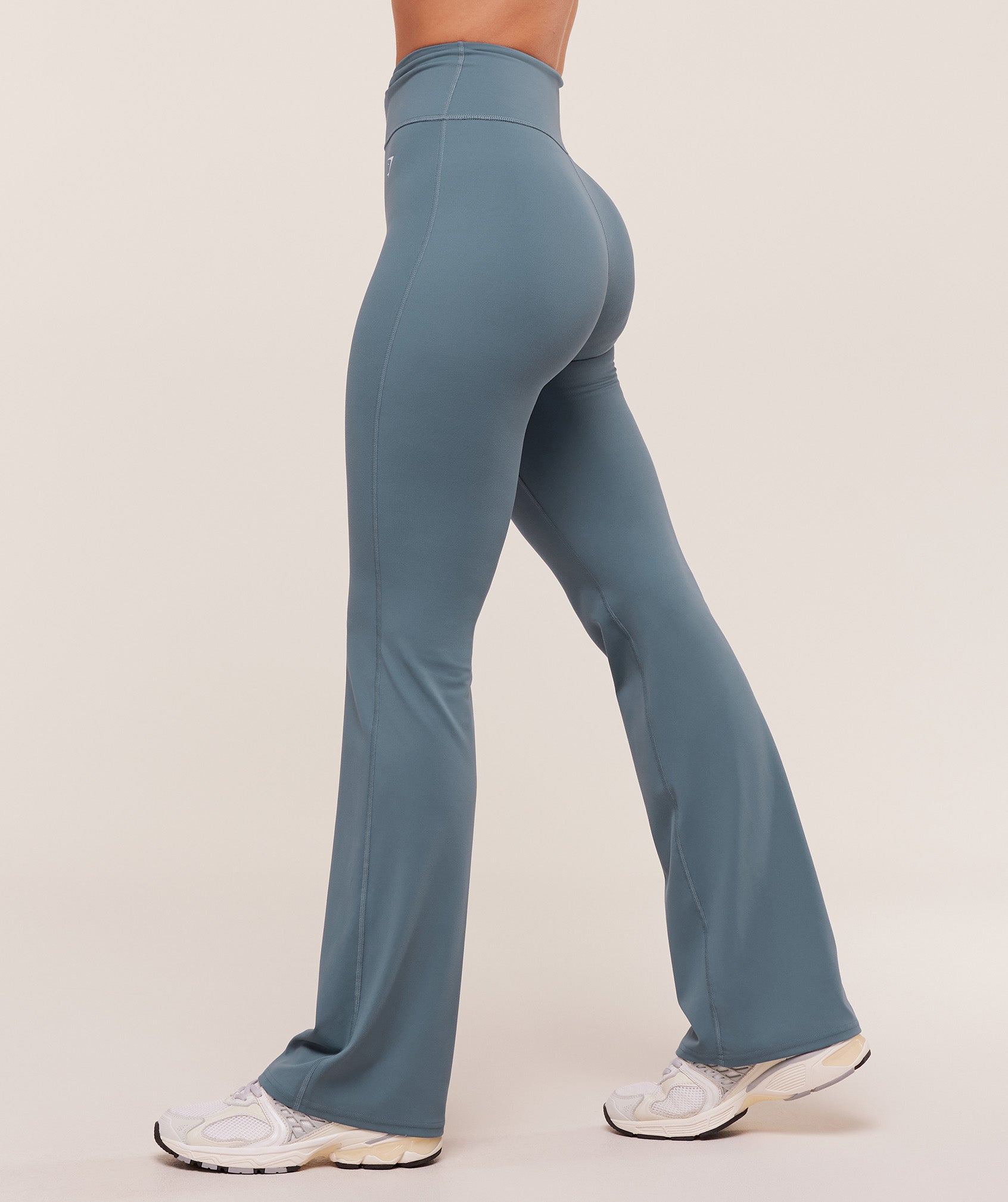 Alternative view of Twist Front Straight Leg Leggings Regular