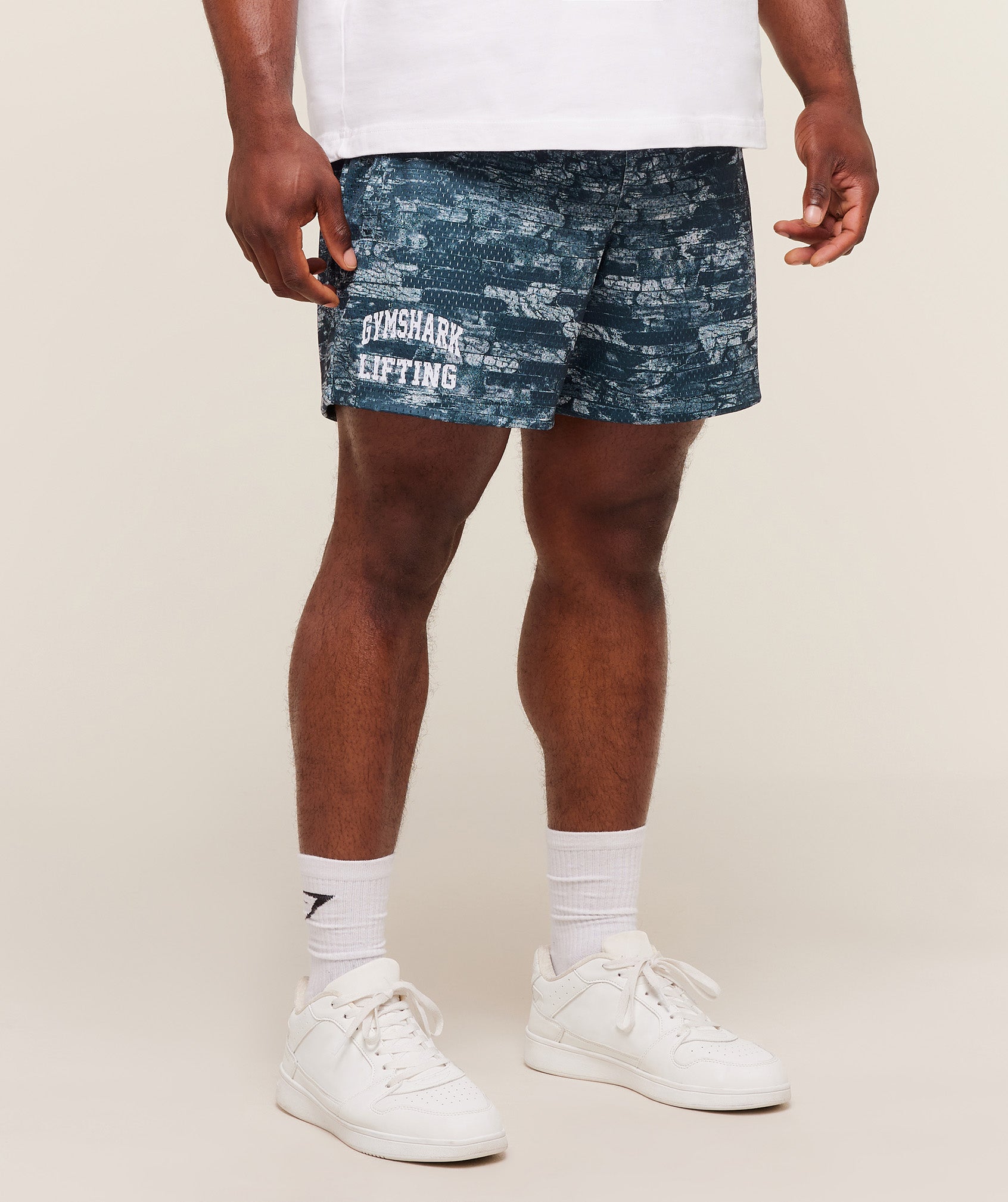 Lifting Mesh 5" Shorts - Image 3