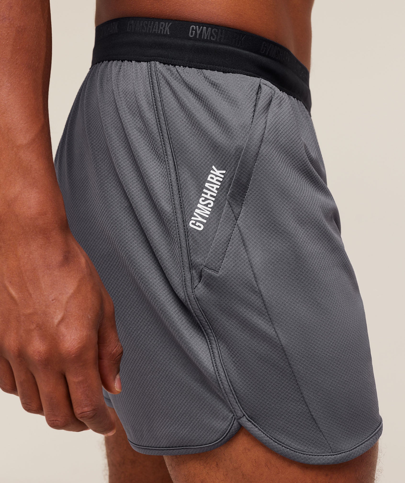 Mesh Hybrid 5" Shorts Slim Fit - Image 6
