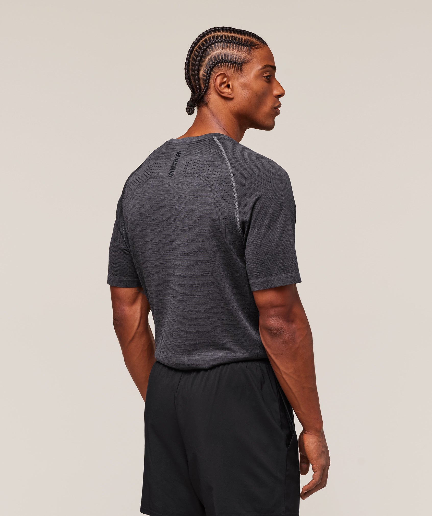 Alternative view of Versatile Seamless T-Shirt