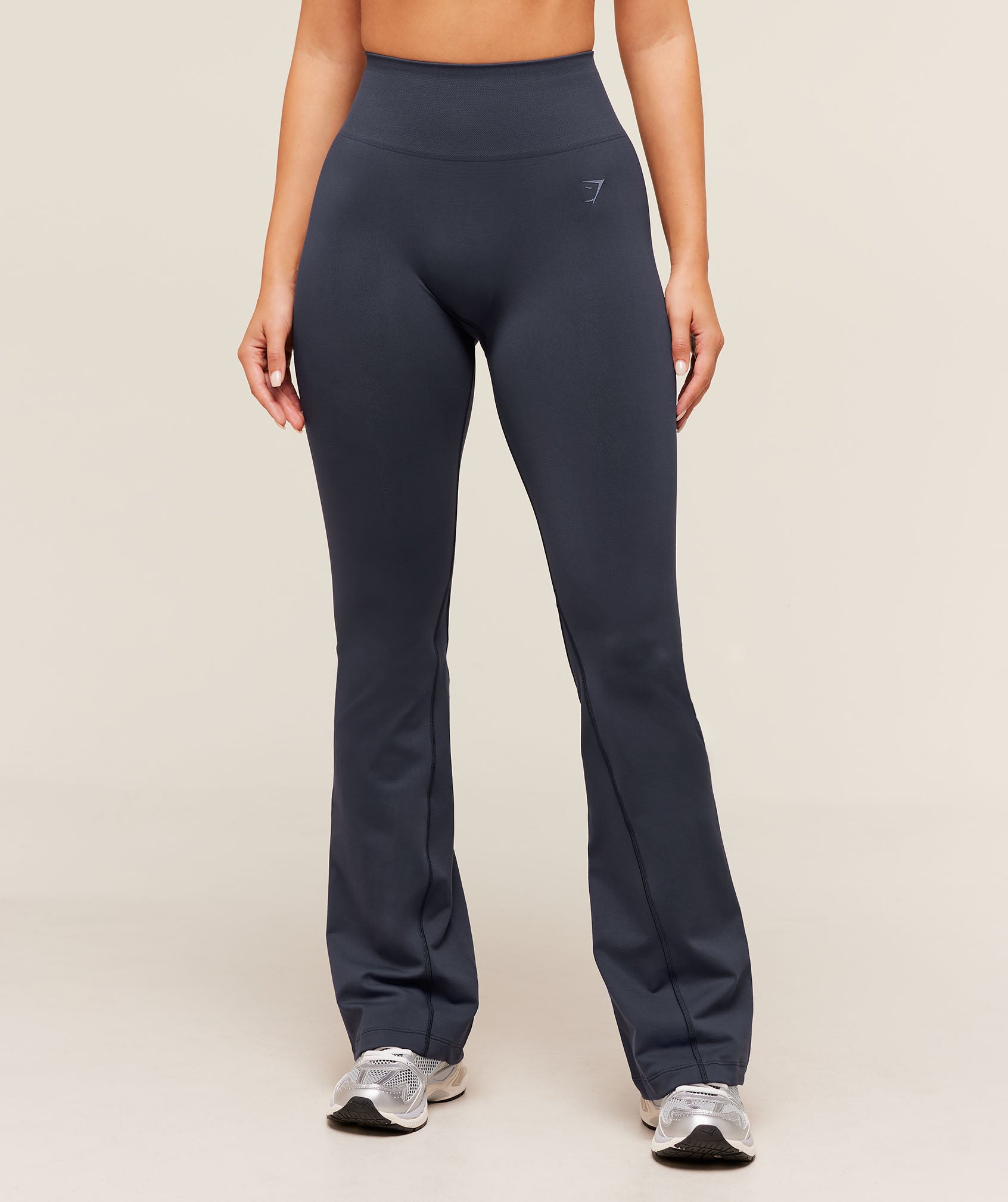 Soft Sculpt Flared Leggings Regular