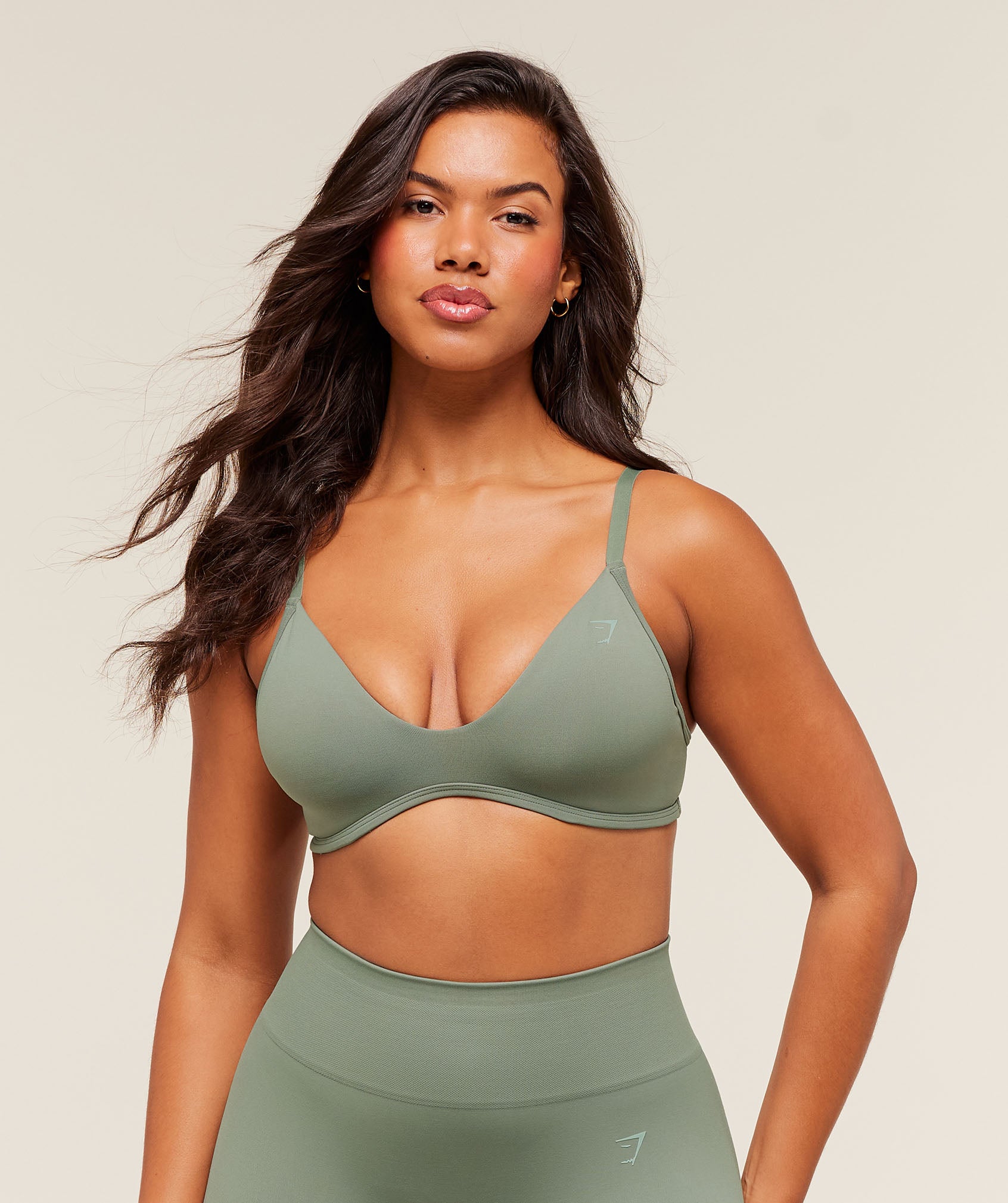 Soft Sculpt V-Neck Sports Bra Light Support