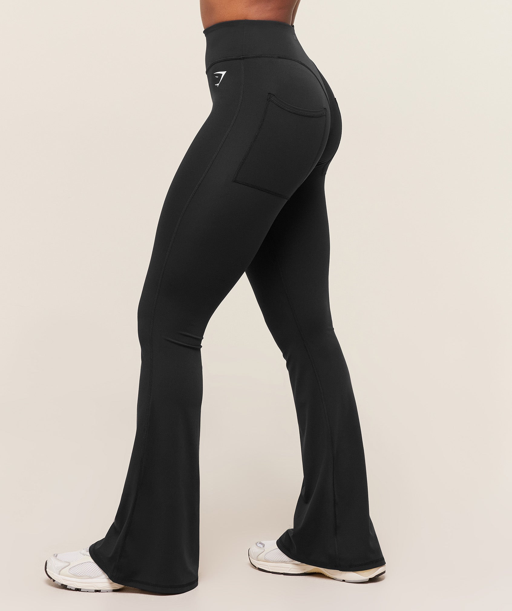 Superset Back Pocket Flared Leggings Regular - Image 3