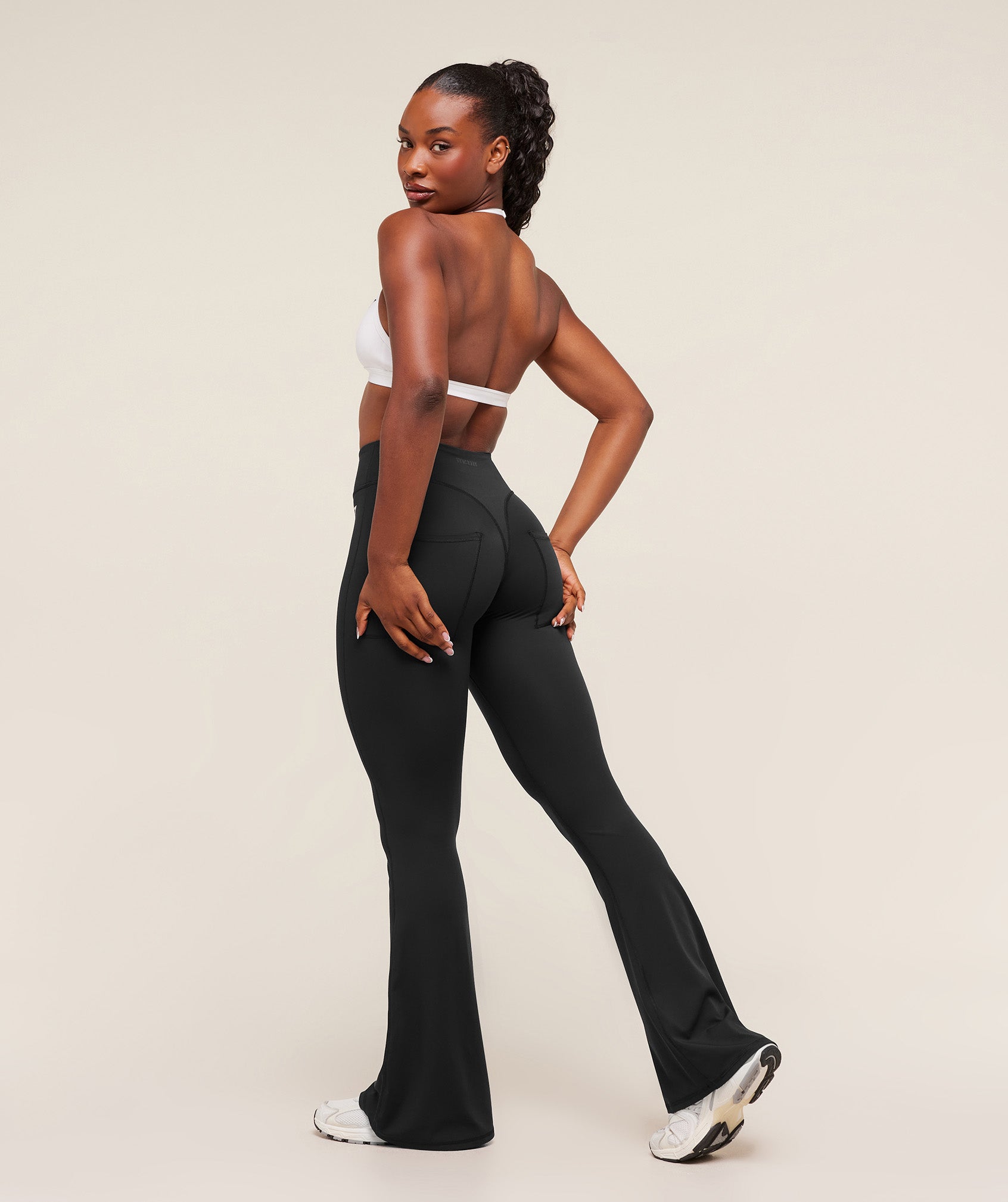 Superset Back Pocket Flared Leggings Regular - Image 6