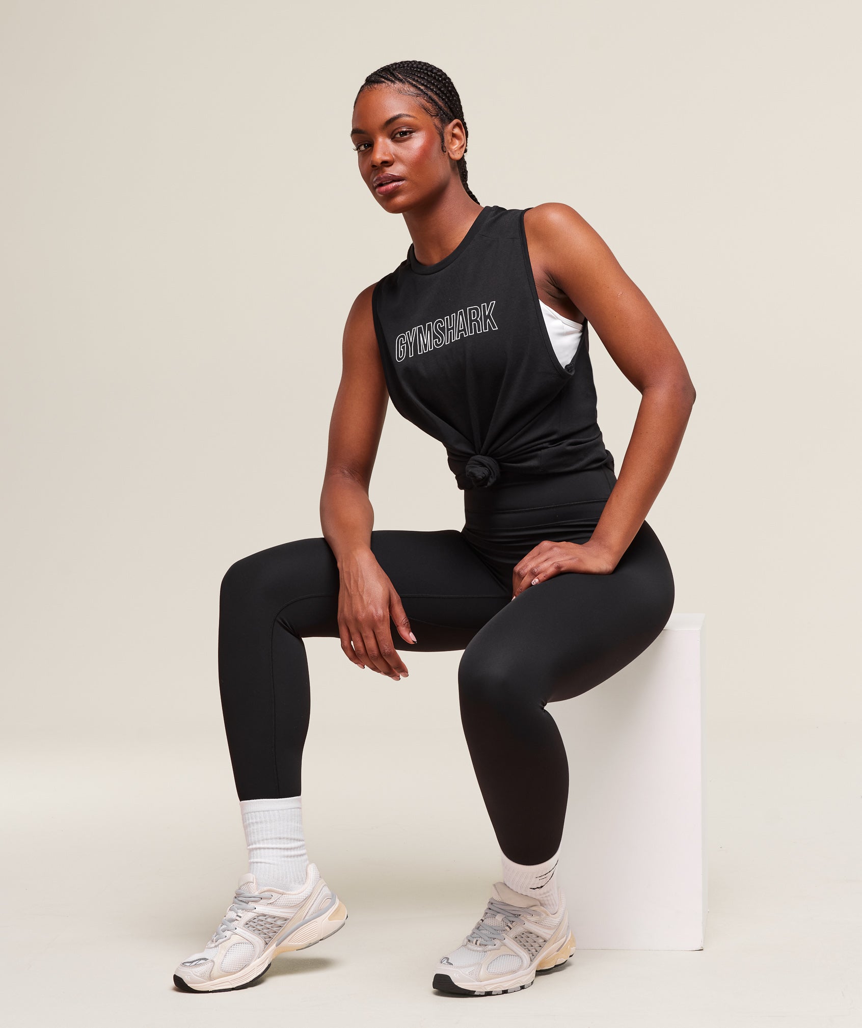 Trace Graphic Tank Regular Fit - Image 3