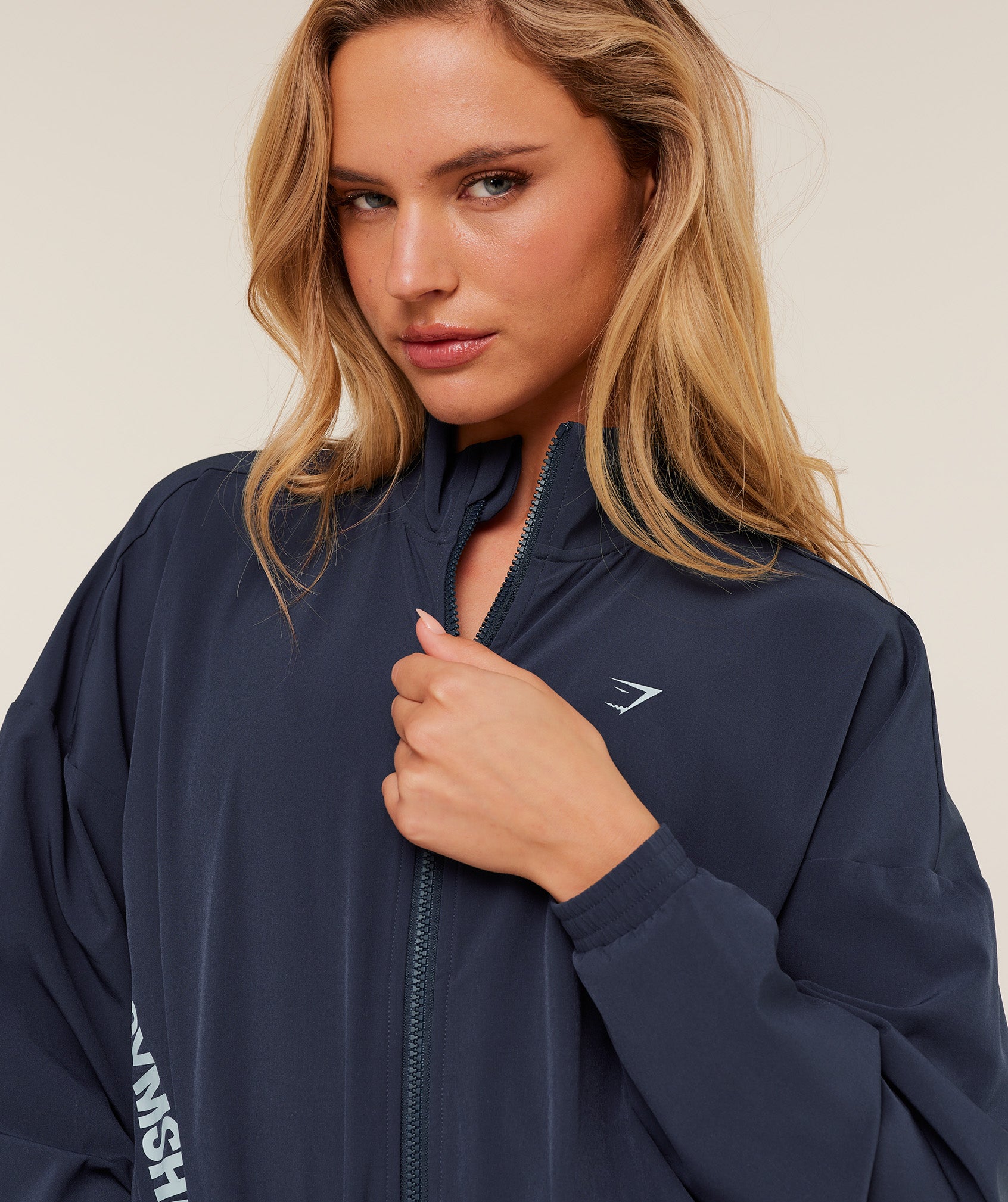 Training Everyday Woven Jacket Regular Fit - Image 5