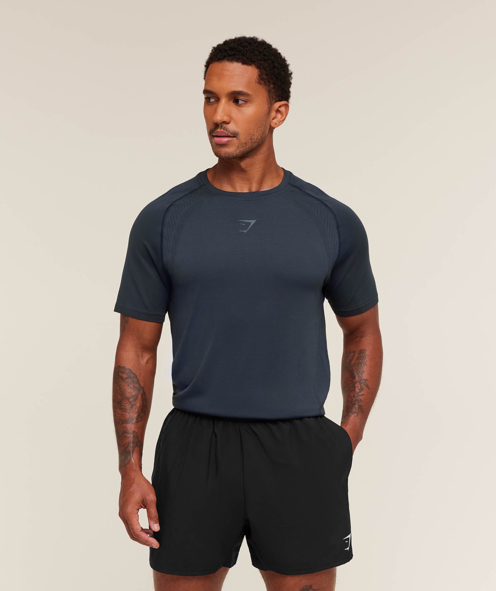 Versatile Seamless T-Shirt